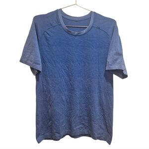 Lululemon Athletica blue short sleeve men's shirt size Large Running Athletic